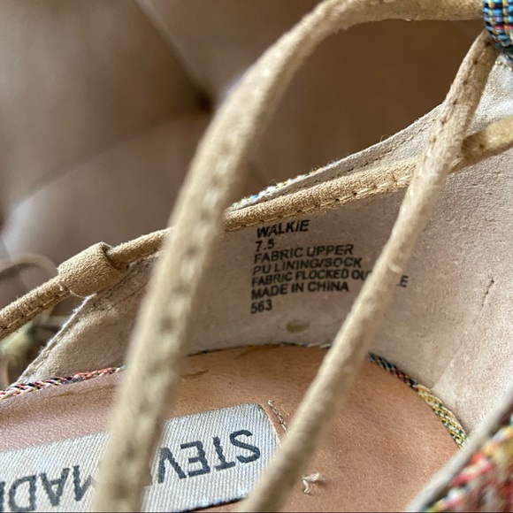 Steve Madden Walkie Floral Flat 7.5 Lace Up - Picture 12 of 12